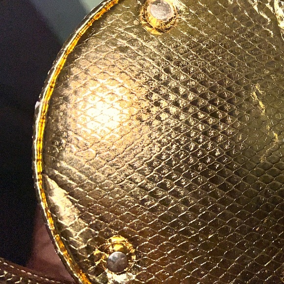 S’UVIMOL Toffee Mini Python Bucket Bag - Picture 6 of 11